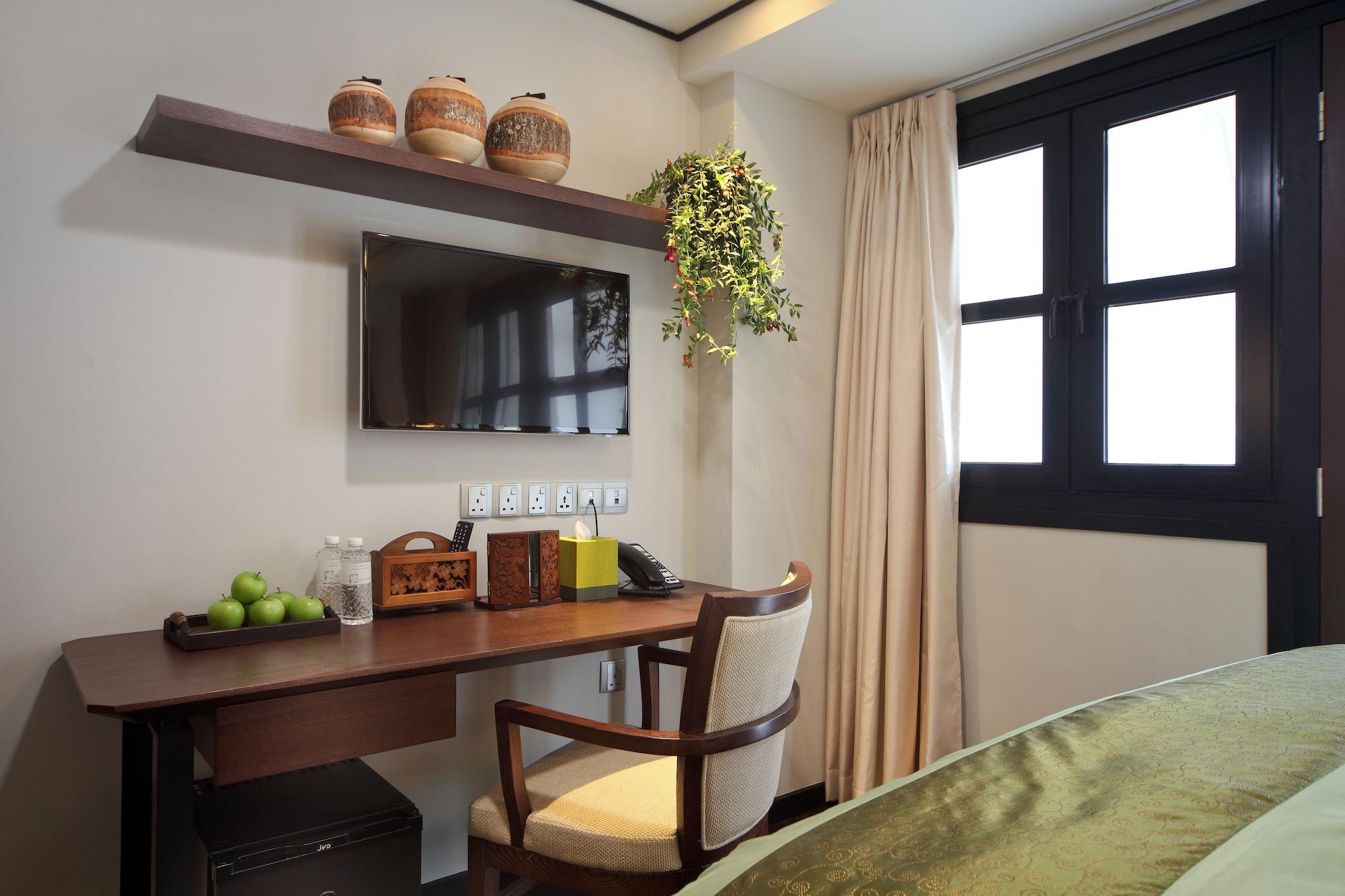 Hotel Clover 33 Jalan Sultan Singapore Exterior photo