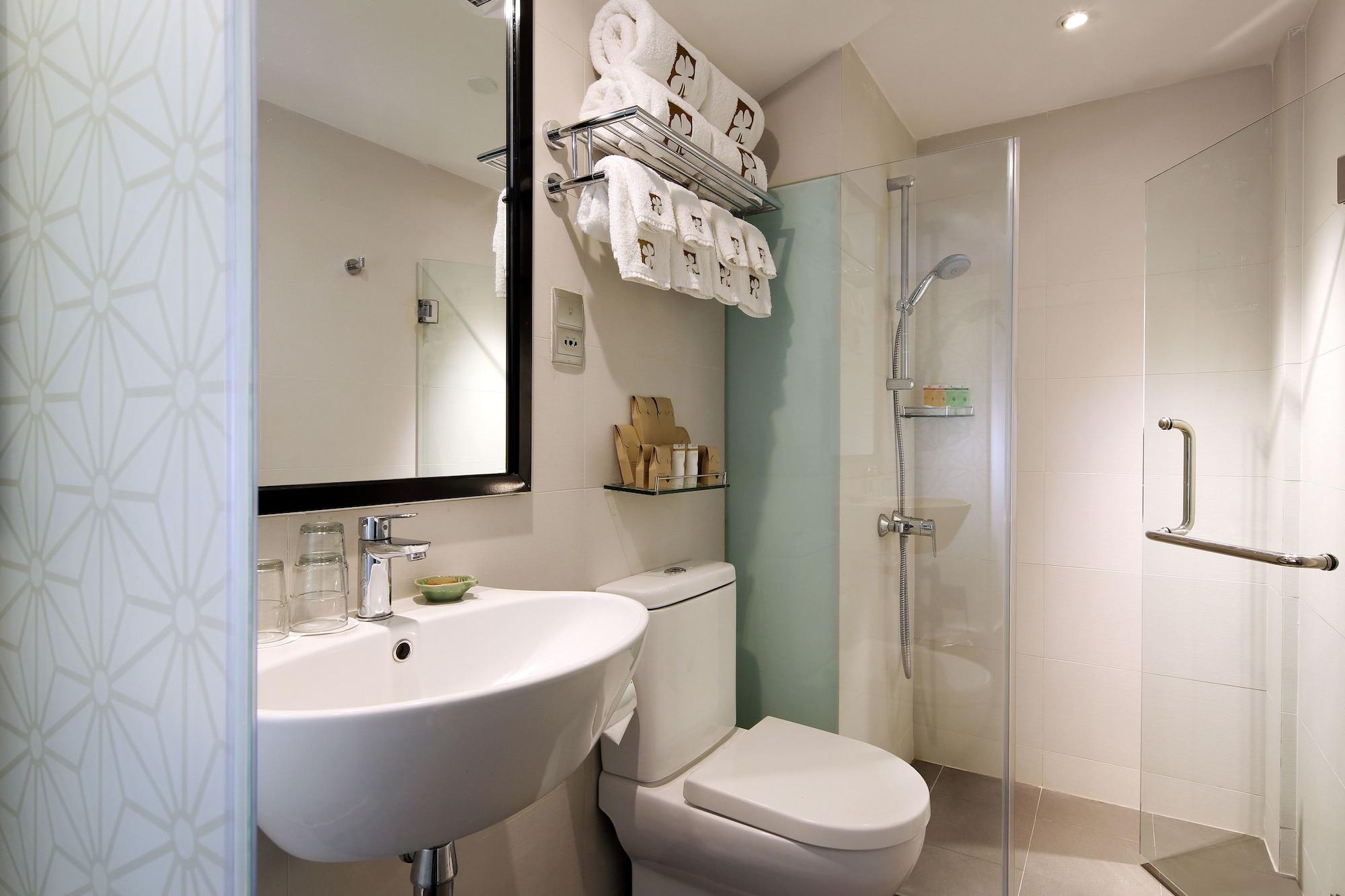 Hotel Clover 33 Jalan Sultan Singapore Exterior photo