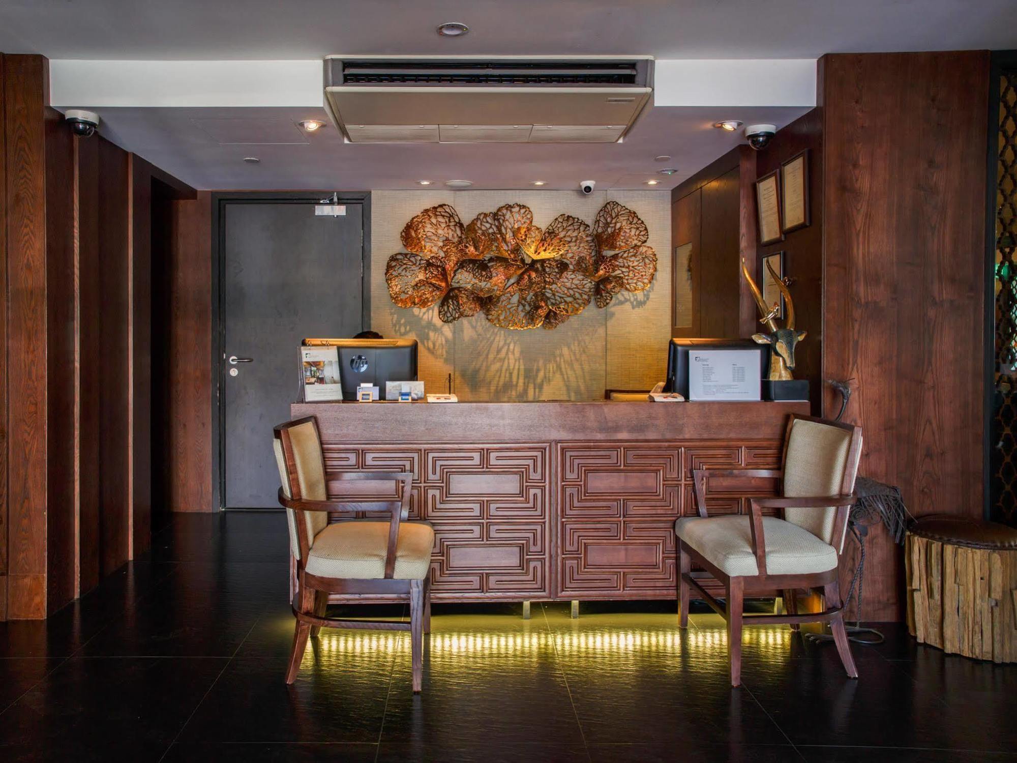 Hotel Clover 33 Jalan Sultan Singapore Exterior photo